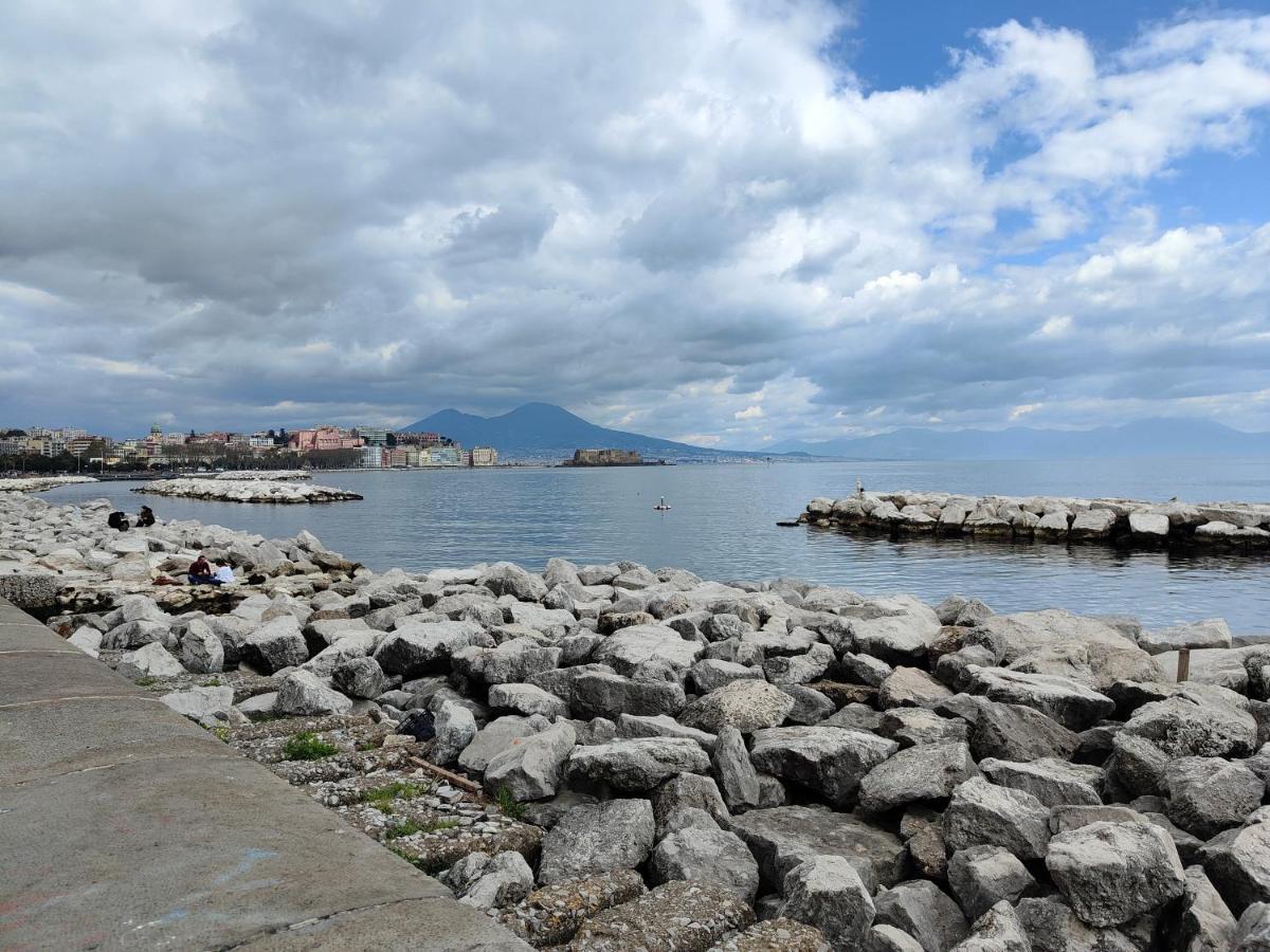 Appartamento La Casa Di Bianca Napoli Esterno foto